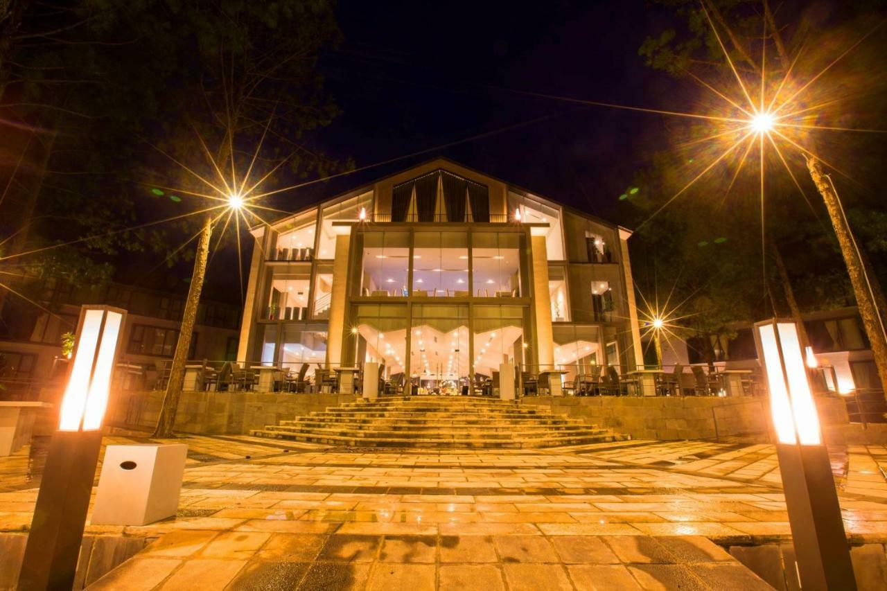 Terracotta Villa Tuyen Lam Lake Dalat Exterior photo